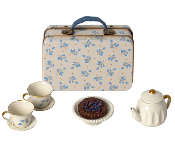 11-3110-01 Maileg Poppenhuis Afternoon Treat - Blue Madelaine 5707304128137 - (1)