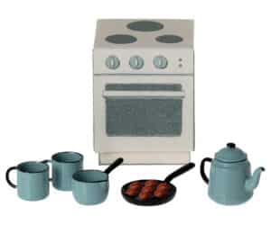 11-3118-00 Maileg Poppenhuis Madam Blue's Favorites 5707304132233 (1)