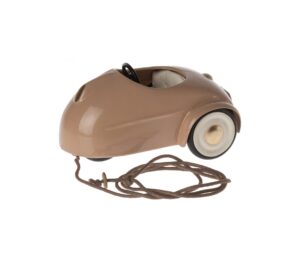 11-4103-01 Maileg Mouse Car Dark Powder 5707304134046 (1)