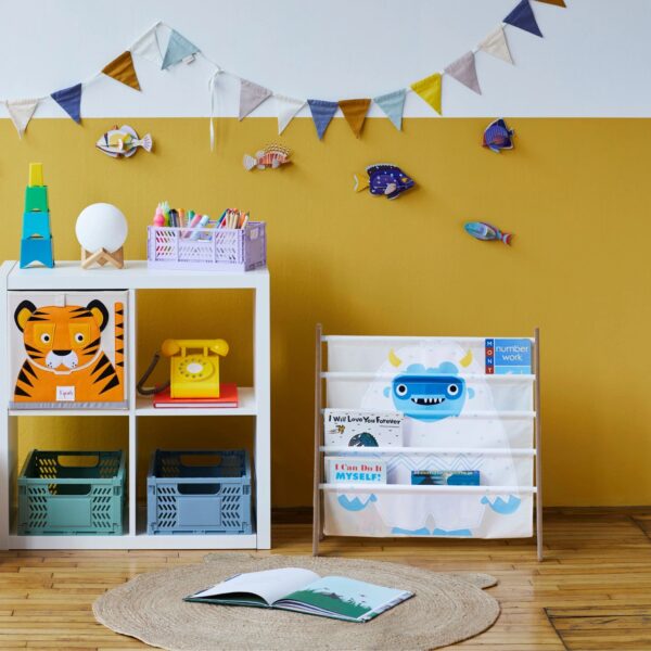 3 sprouts boekenrekken met dieren hangvakken bij Grasonderjevoeten.nl Babykamer Kinderkamer Leeshoek (1)