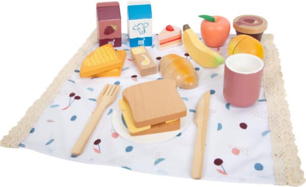 4020972123251 small foot tasty picknick mand 3