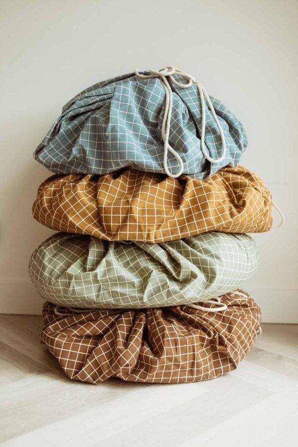 Play and Go Speelkleed en Opbergzak Organic - Grid Brown