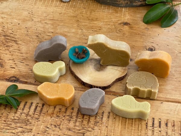 5060213763340 Yellow Door Sensory Play Stenen - Little Lands Huisdieren +2jr - (5)