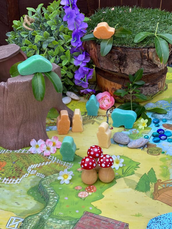 5060213763364 Yellow Door Sensory Play Stenen - Little Lands Fantasie Figuren +2jr - (7)