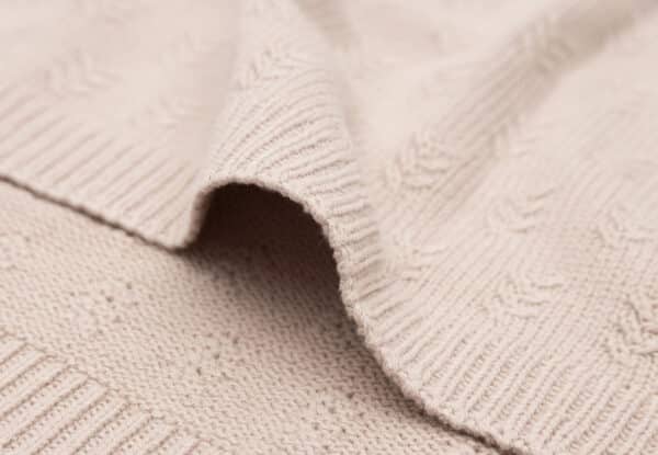 516-522-67065 - 8717329377585 Jollein Ledikant Deken Grain Knit Wild Rose (6)