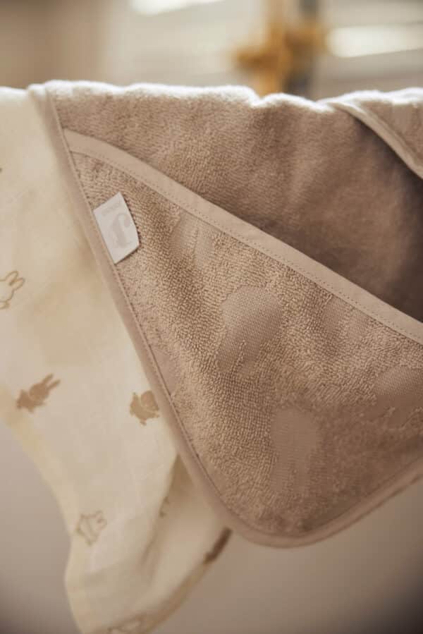 534-514-67088 8717329378698 Jollein Badcape Badstof Nijntje Miffy Jacquard Nougat (4)
