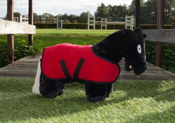 Crafty Ponies Fleecedeken Rood incl. instructieboekje