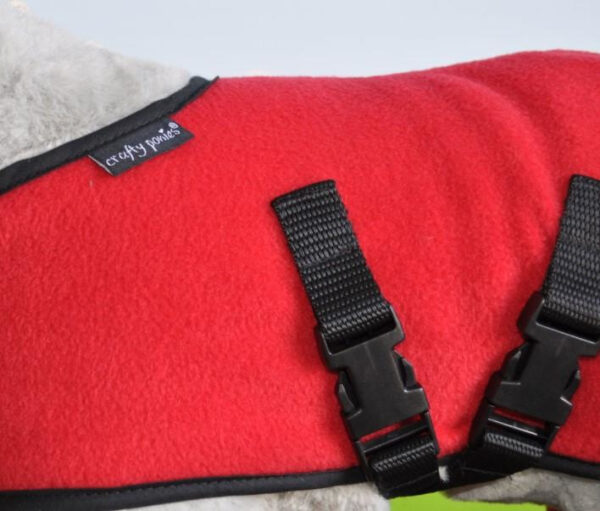 Crafty Ponies Fleecedeken Rood incl. instructieboekje