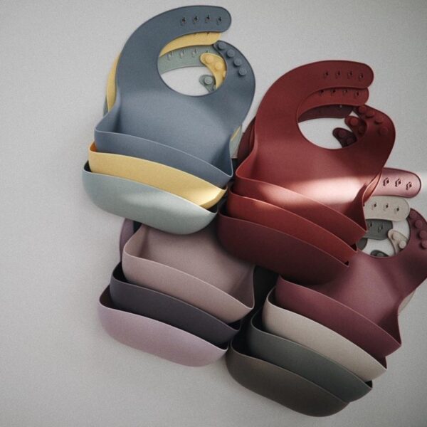 Mushie Siliconen Bib Slabbetje - Shifting Sand