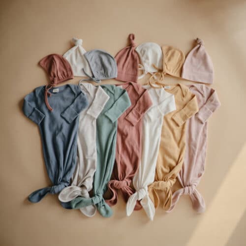 Mushie Slaapzak Newborn - Mustard Melange 0-3 maand