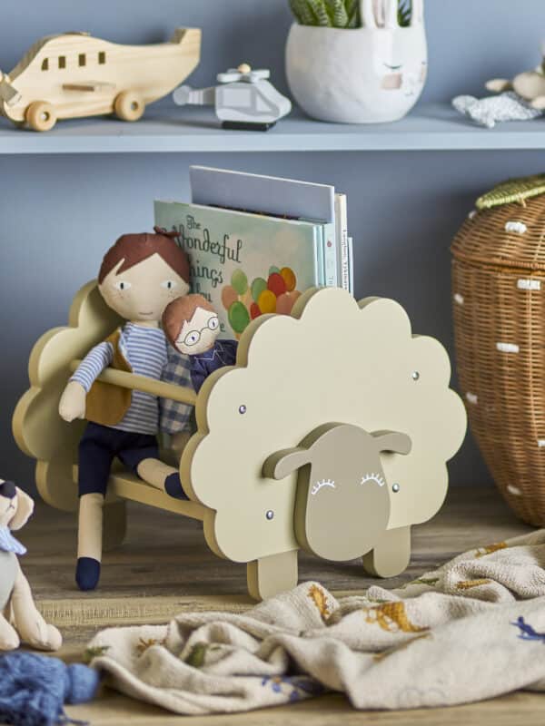 82062597 Bloomingville Boekenkast Schaap Dolly 5711173341320 (2)