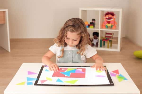 8232163 Miniland Lightpad Doorzichtig Speelgoed - Tangram 8413082321635 (3)