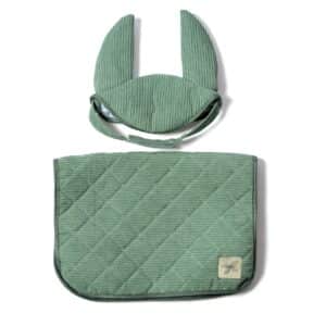 ByAstrup Stokpaard Zadeldekje en Muts Corduroy Groen 5706798843731 - 184373 (1)