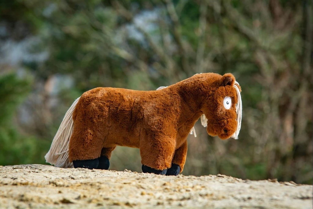 Crafty Pony Veulen Knuffel Bruin met witte Manen 6