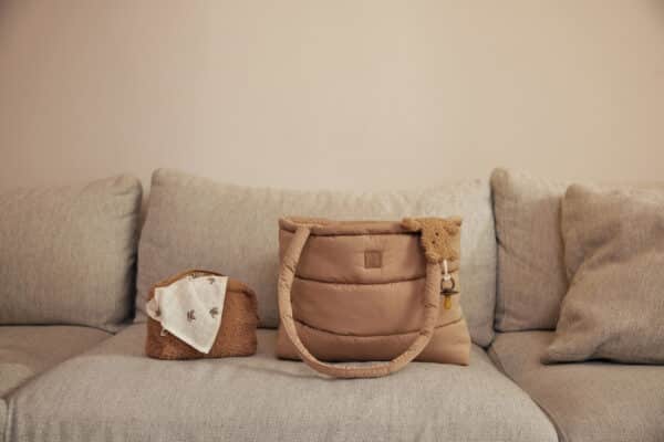 Jollein Luiertas Puffed Bag Tara - Biscuit Grasonderjevoeten (2)