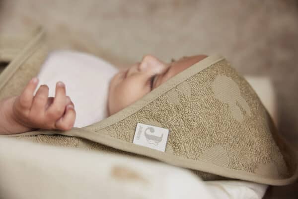 Jollein-Nijntje 8717329380530 534-514-67087 Jollein Badcape Badstof Nijntje Miffy Jacquard Olive Green (10)
