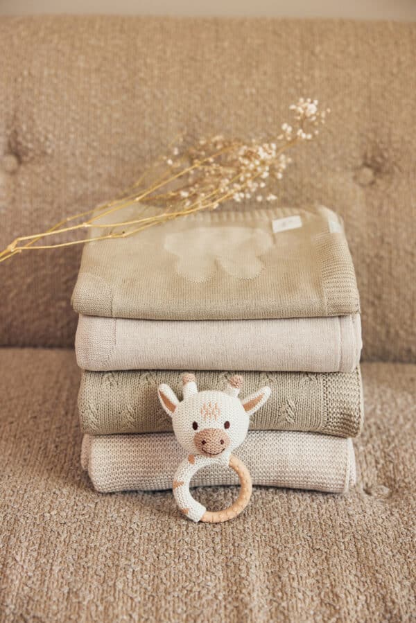 Jollein-Nijntje_8717329379008_8717329379015 Jollein Wieg Deken Nijntje Happy Miffy Olive Green (2)
