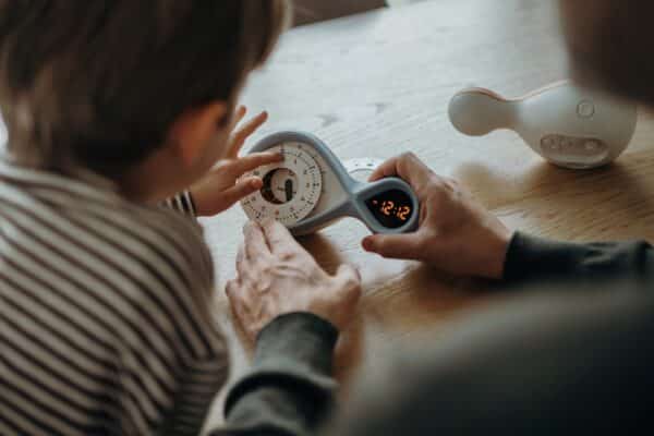 Kidywolf KidyAlarm Educatieve Klok en Wekker bij Grasonderjevoeten.nl