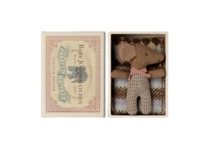 Maileg Baby Mouse in Matchbox Sleepy Wakey Rose 5707304132912 (2)