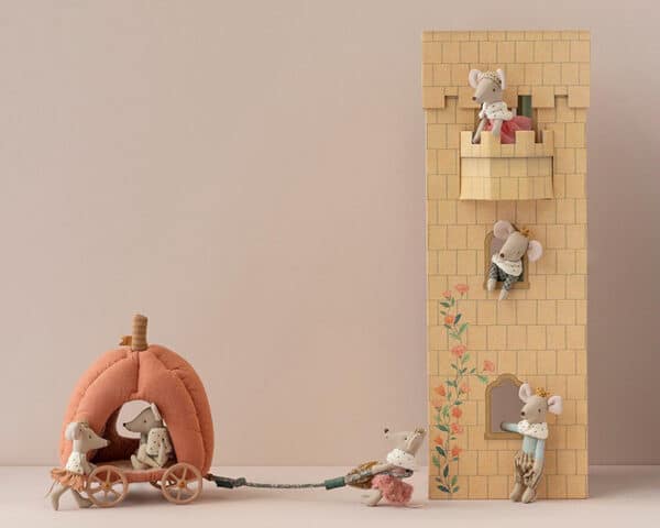 Maileg Pompoen Koets voor Maileg Muisjes Pumpkin Carriage Mouse 5707304134275 (2)
