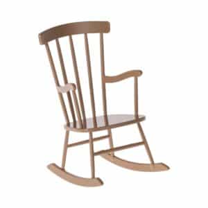 Maileg Poppenhuis Schommelstoel Rocking Chair Mini Dark Powder 5707304134442 (1)