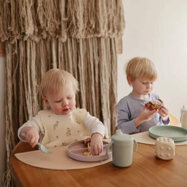 Mushie Bord Classic Siliconen Soft Lilac 0810052467474