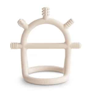 Mushie Sensorische Bijtring No-Drop Shifting Sand 0840355800296 (1)