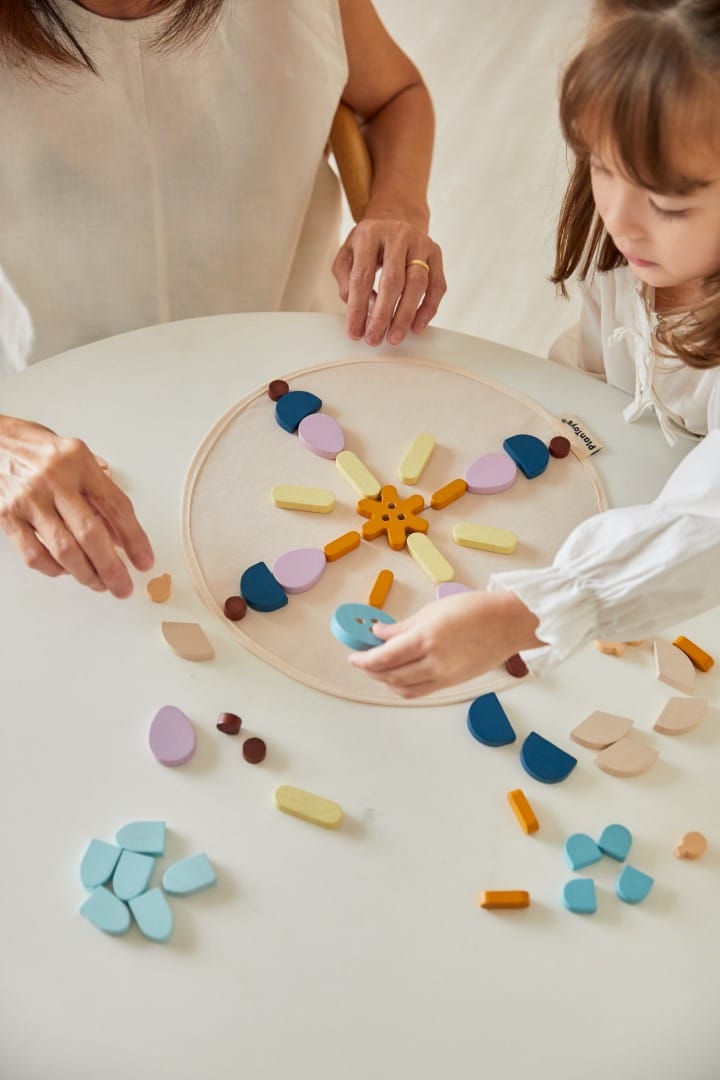 Plantoys Mandala Set +3jr 8900 - Grasonderjevoeten.nl Open Ended Speelgoed (7)