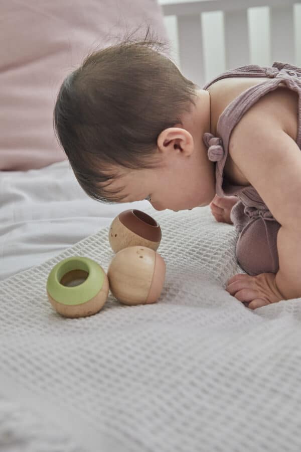 Plantoys Sensory Tumbling Tuimelaar - Modern Rustic 5285 - Grasonderjevoeten.nl (3)