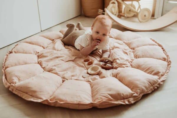 Play and Go Bloom Baby Speelkleed Organic Fleuri 4895250600966 bij Grasonderjevoeten.nl (11)