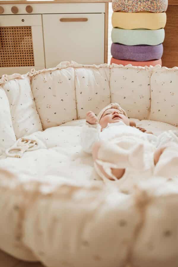 Play and Go Bloom Baby Speelkleed Organic Moon 4895250600973 bij Grasonderjevoeten (15)