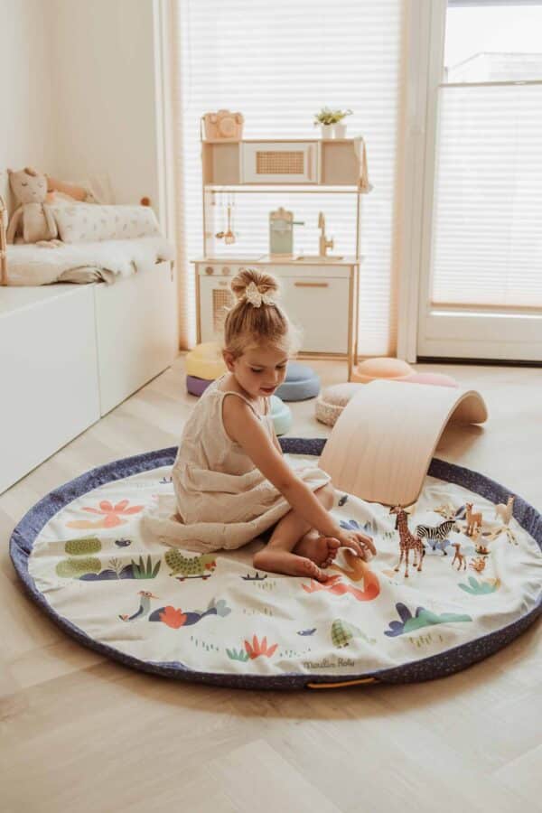 Play and Go Speelkleed en Opbergzak - Moulin Roty Toupitis 3575676792704 bij Grasonderjevoeten (13)