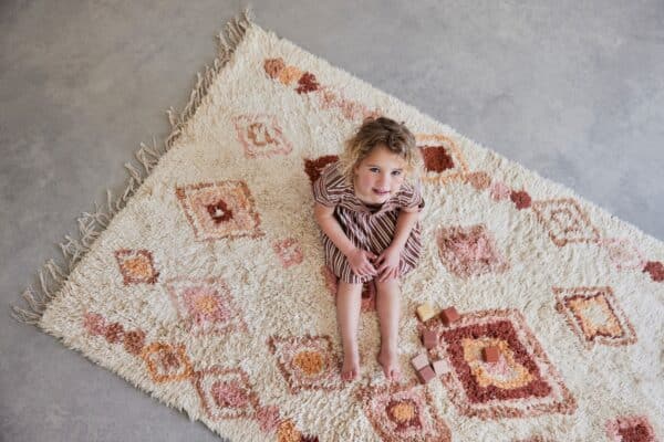 Tapis Petit vloerkleed rose ruiten meisje