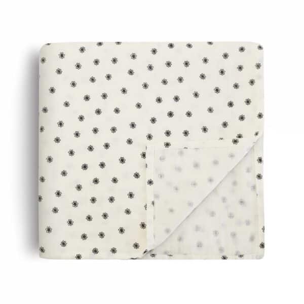 mushie swaddle hydrofiele doek xl black daisy (5)